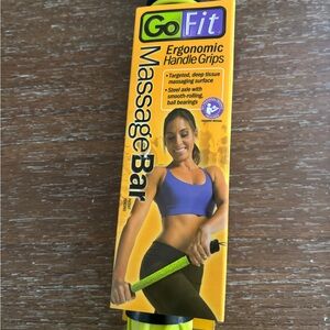 Green Massage Bar with Ergonomic Handle Grips